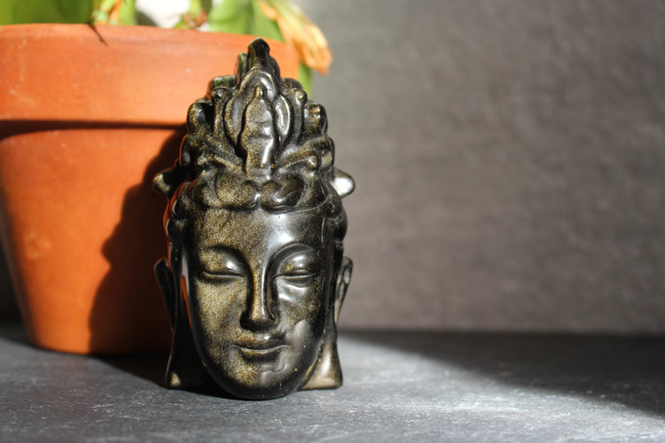 Crystal Carving / Crystal Figures