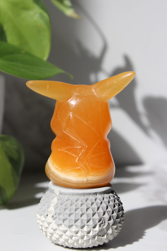 Pokémon Pikachu | Orange Calcite Pikachu | Crystal Carving | Tons of Soul