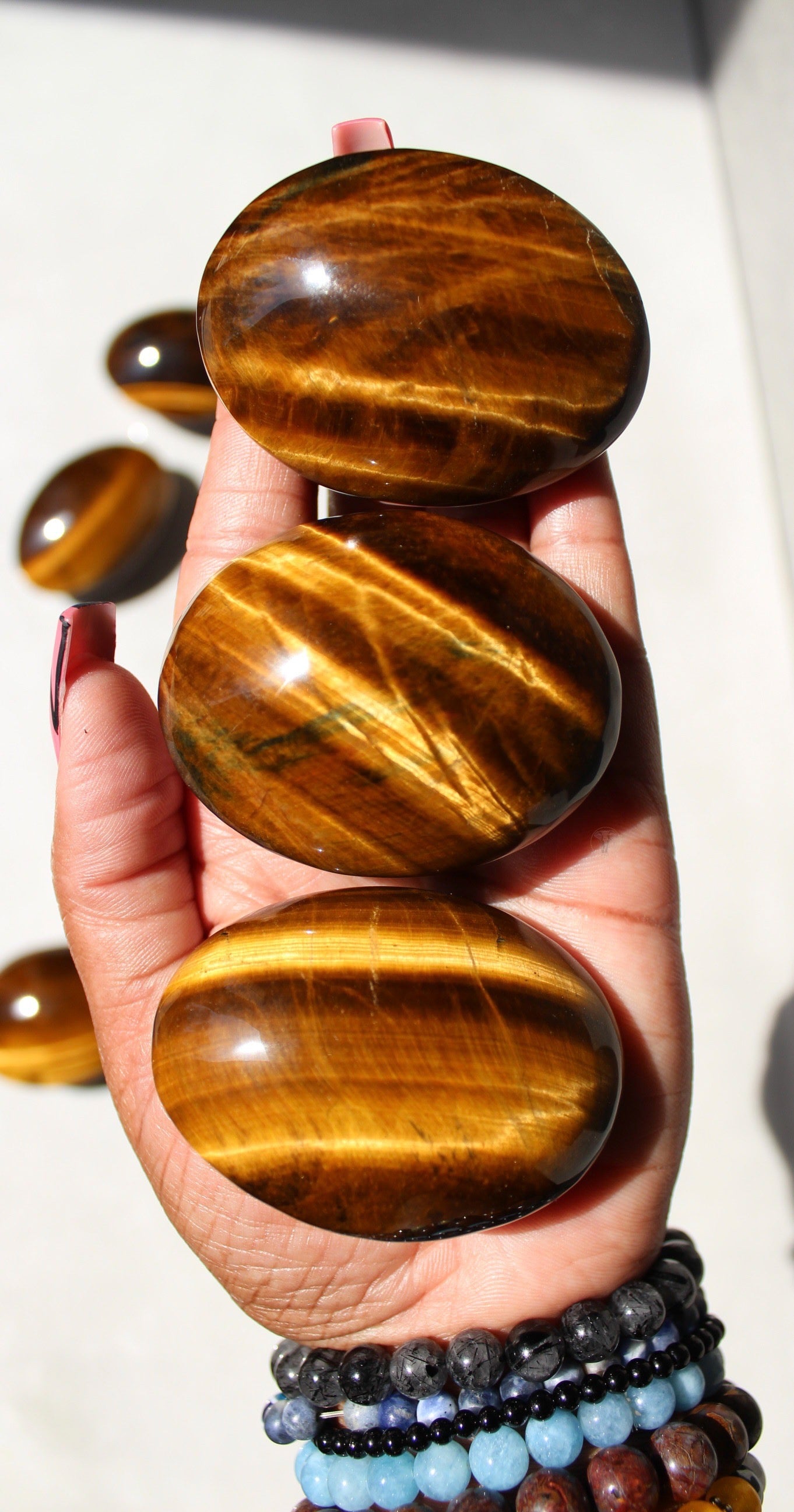 Tiger Eye Palmstone | Crystal Palmstone | Tons Of Soul