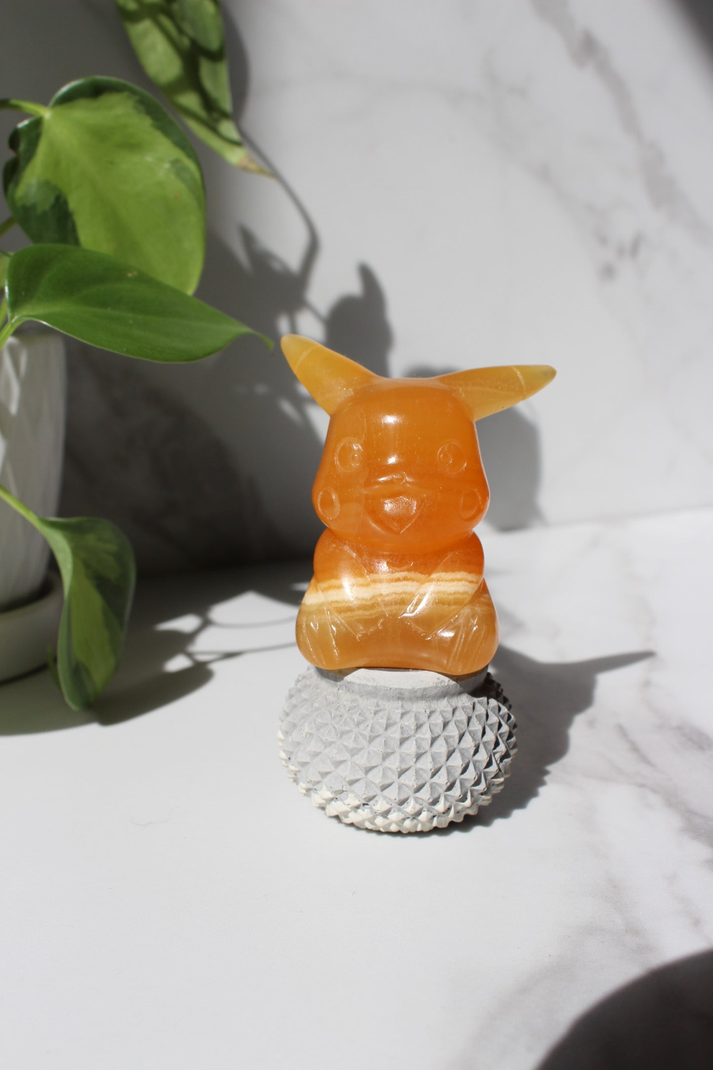 Pokémon Pikachu | Orange Calcite Pikachu | Crystal Carving | Tons of Soul