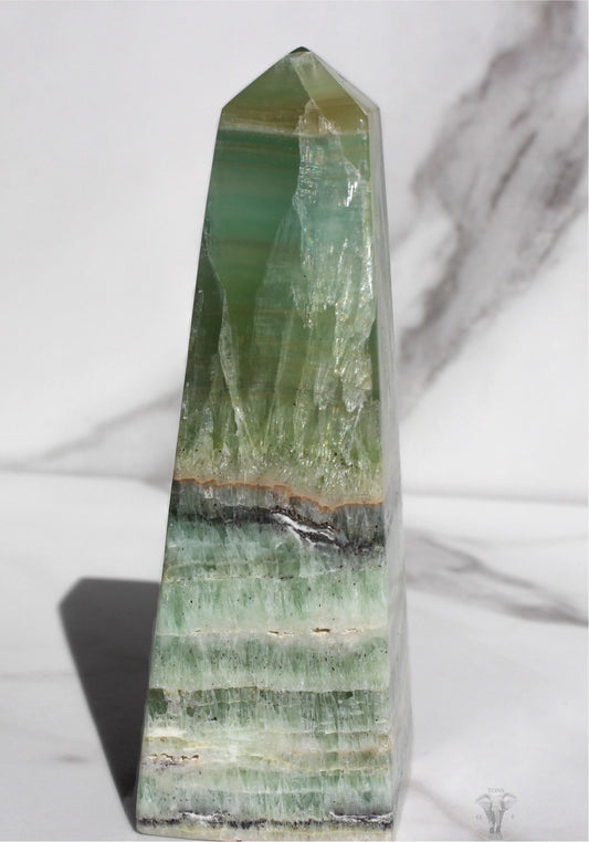 Green “Kiwi” Calcite Obelisk Tower| A
