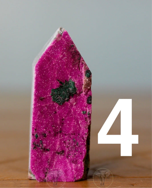 Cobalto Calcite Point